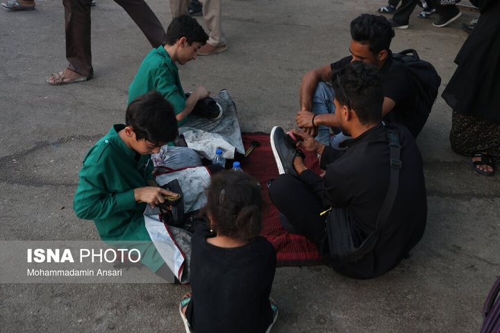 تردد زائران اربعین حسینی از مرز شلمچه