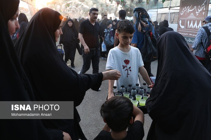 تردد زائران اربعین حسینی از مرز شلمچه