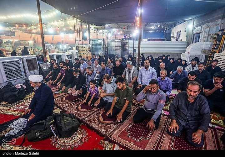 پیاده روی شبانه در مسیر نجف به کربلا