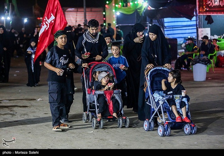 پیاده روی شبانه در مسیر نجف به کربلا