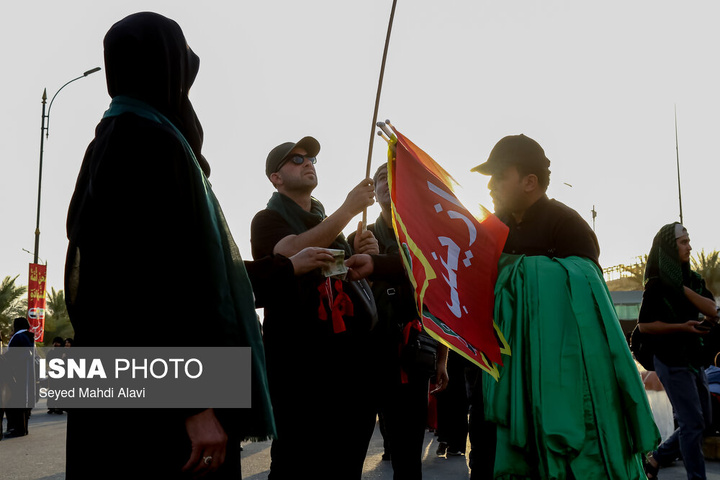 ابتدای مسیر پیاده روی اربعین از شهر نجف