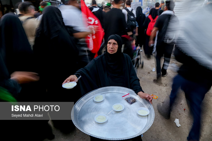 ابتدای مسیر پیاده روی اربعین از شهر نجف