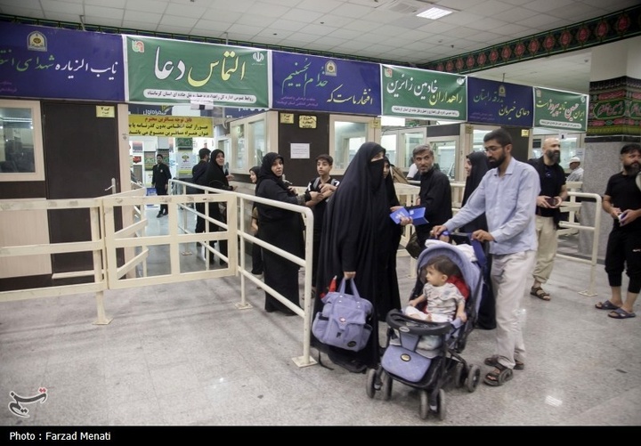 بازگشت زائران اربعین حسینی از مرز خسروی