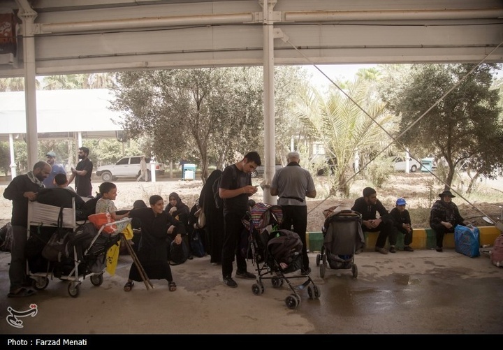 بازگشت زائران اربعین حسینی از مرز خسروی