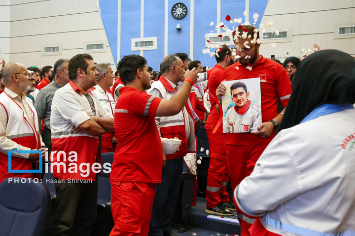 بزرگداشت روز جهانی بشردوستی