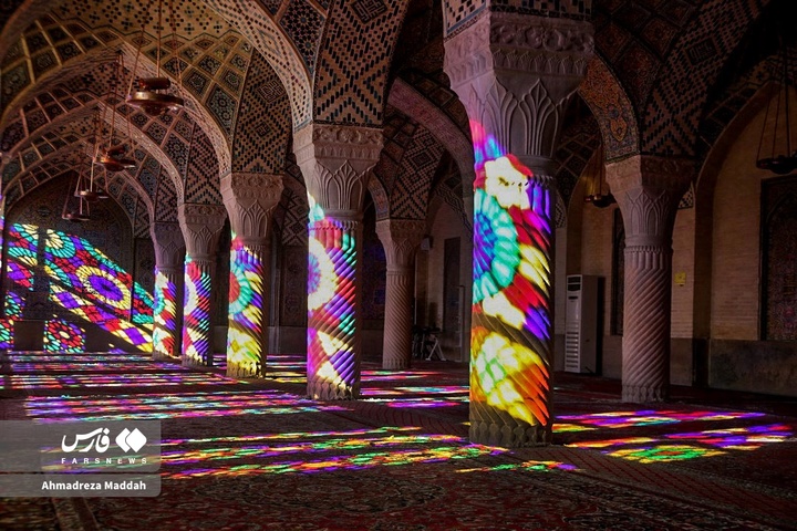 مسجد "صورتی"