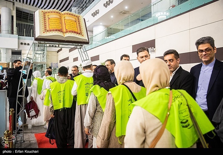 اعزام اولین گروه از زائران حج عمره ۱۴۰۴