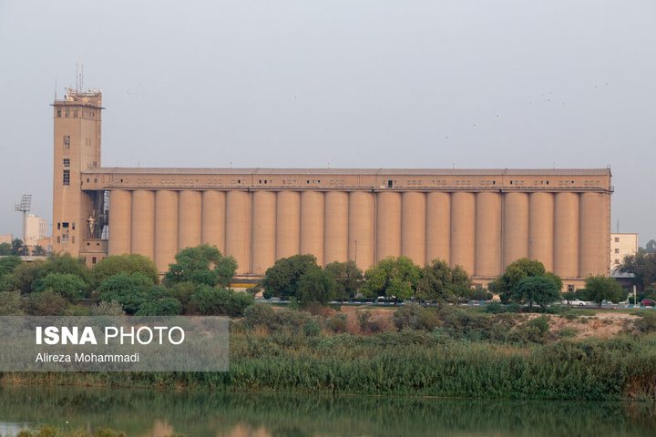 اهواز در محاصره دود هور