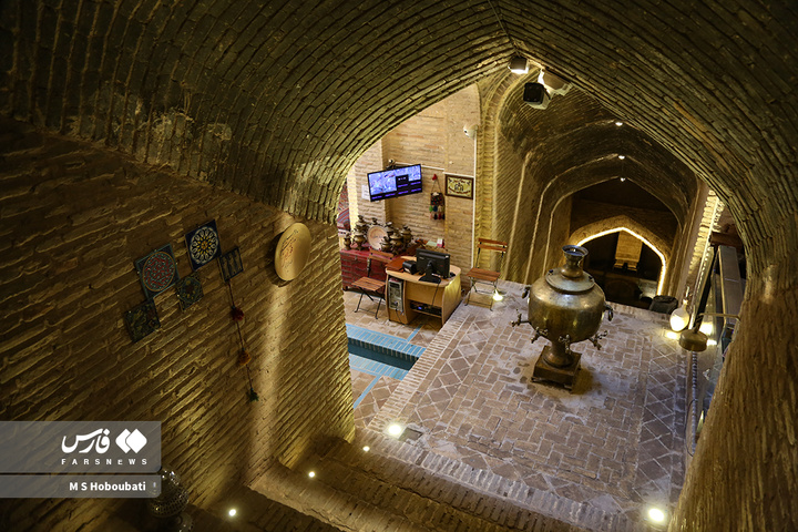 آب انبار تاریخی دروازه مهریز