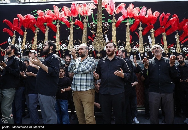دسته عزاداری شهادت امام حسن عسکری علیه السلام با حضور آیت الله وحید خراسانی