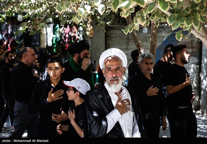 دسته عزاداری شهادت امام حسن عسکری علیه السلام با حضور آیت الله وحید خراسانی