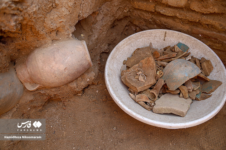 کشف اشیای تاریخی در اصفهان