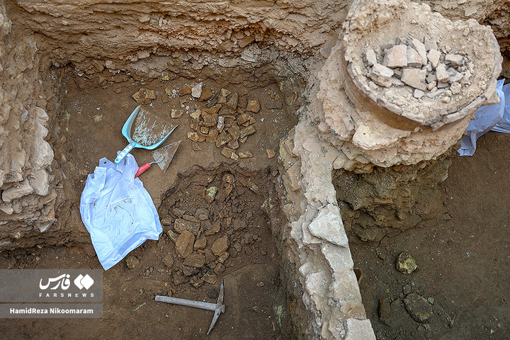 کشف اشیای تاریخی در اصفهان