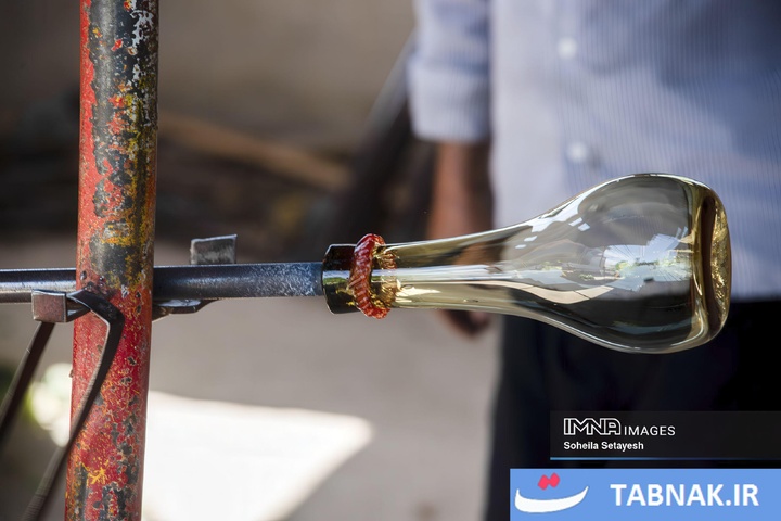 شیشه گری سنتی میمند