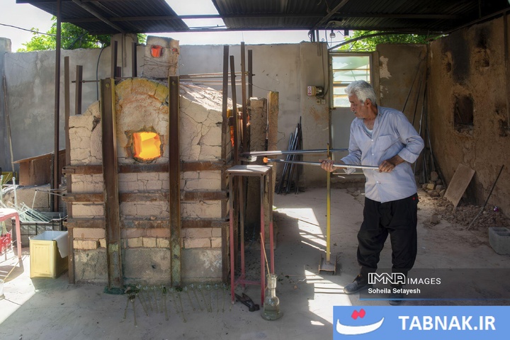 شیشه گری سنتی میمند