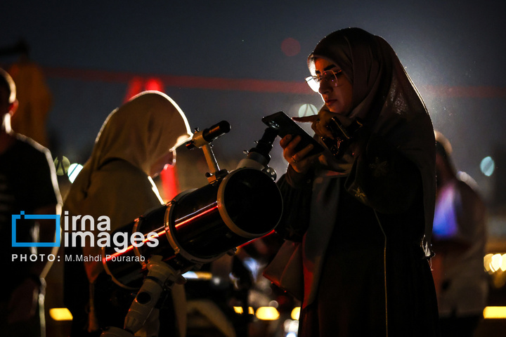 ماه‌گرفتگی در آسمان تهران