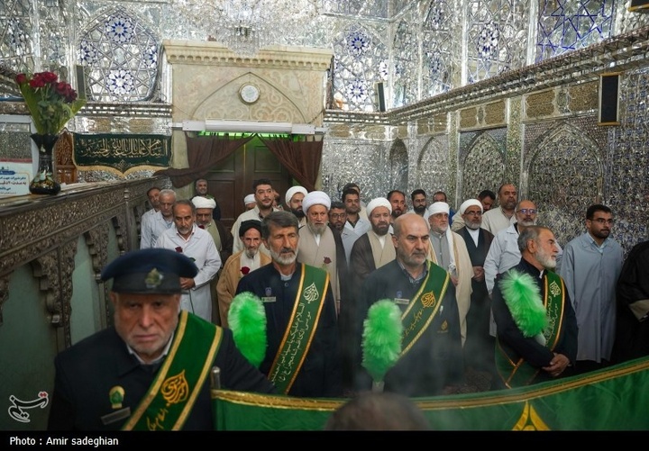 آیین غبارروبی حرم مطهر حضرت شاهچراغ علیه السلام