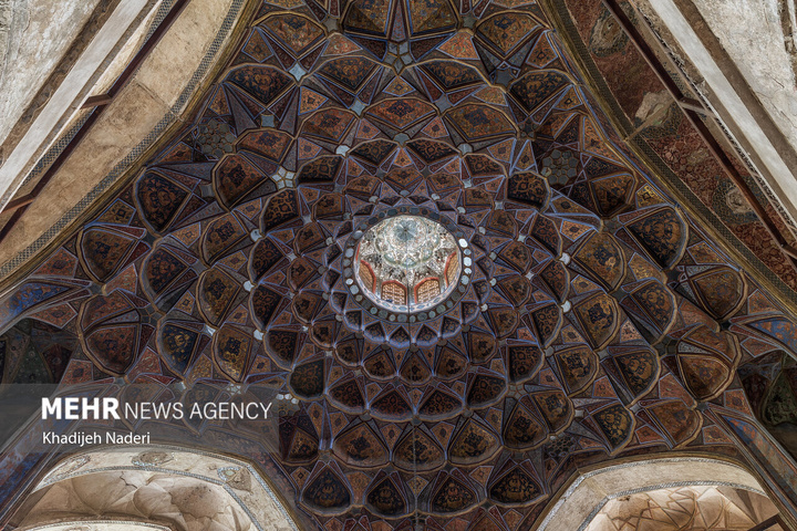 کاخ هشت بهشت اصفهان