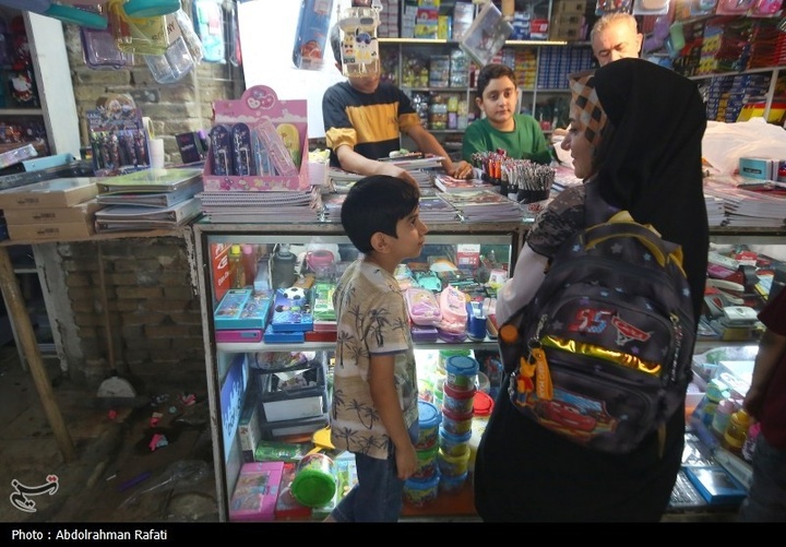 بازار فروش لوازم التحریر در آستانه آغاز سال تحصیلی