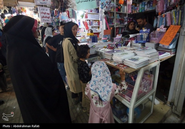 بازار فروش لوازم التحریر در آستانه آغاز سال تحصیلی