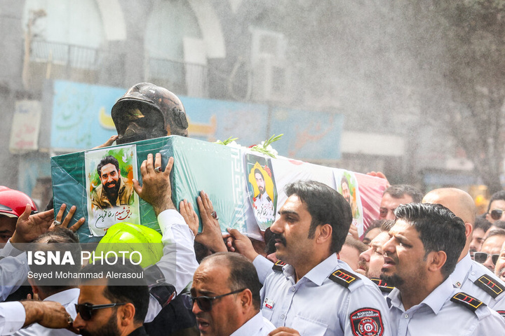 مراسم تشییع پیکر آتش‌نشان فداکار «شهید رضا فخریان» - مشهد