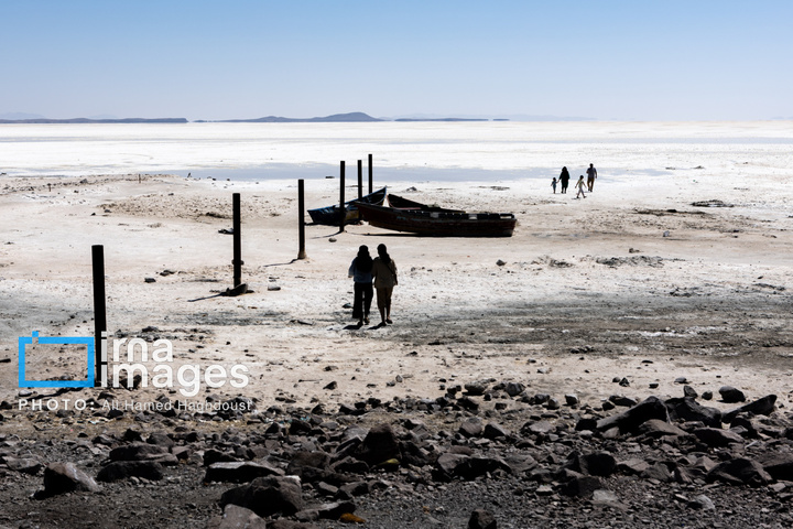 بی آبیِ دریا