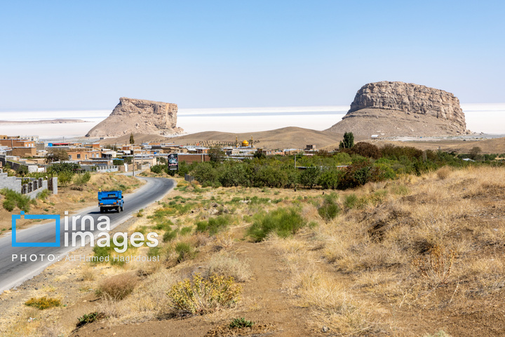 بی آبیِ دریا