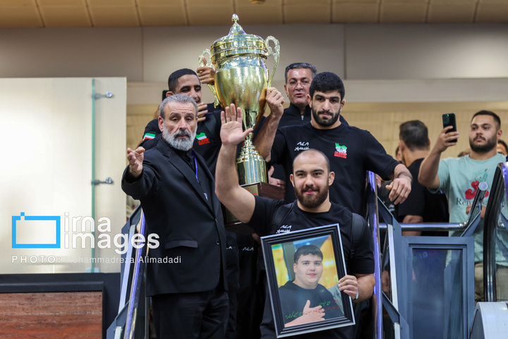 بازگشت تیم ملی کشتی آزاد ایران از زاگرب