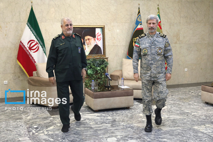 دیدار فرمانده کل سپاه با فرمانده کل ارتش
