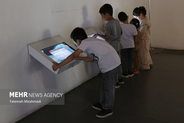 باغ موزه انقلاب اسلامی، دفاع مقدس و مقاومت