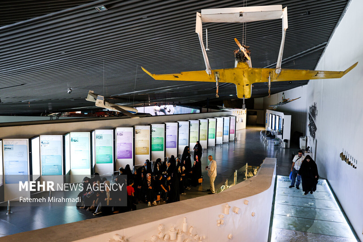 باغ موزه انقلاب اسلامی، دفاع مقدس و مقاومت