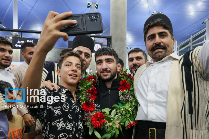استقبال از تیم ملی کشتی فرنگی ایران