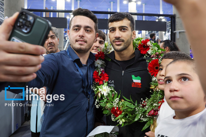 استقبال از تیم ملی کشتی فرنگی ایران