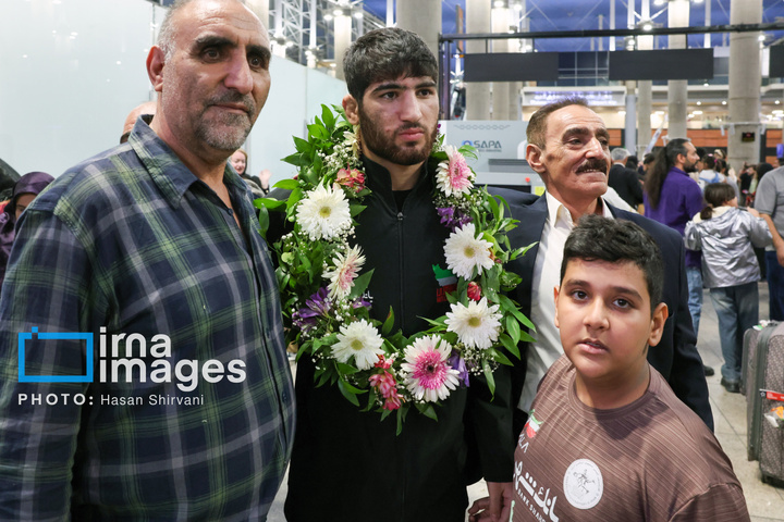 استقبال از تیم ملی کشتی فرنگی ایران