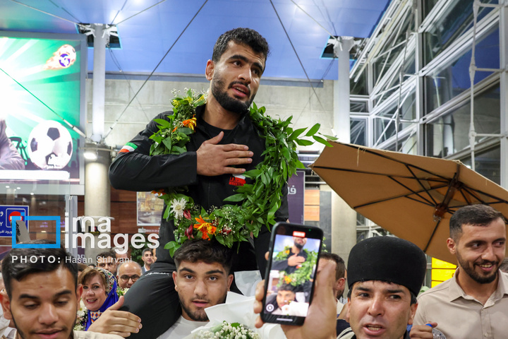 استقبال از تیم ملی کشتی فرنگی ایران