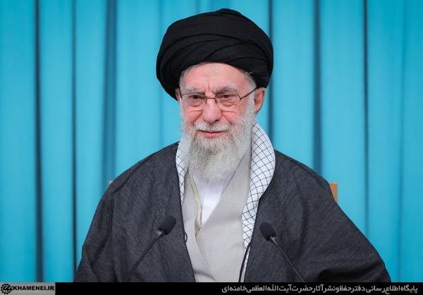 سخنرانی تلویزیونی خطاب به ملت ایران