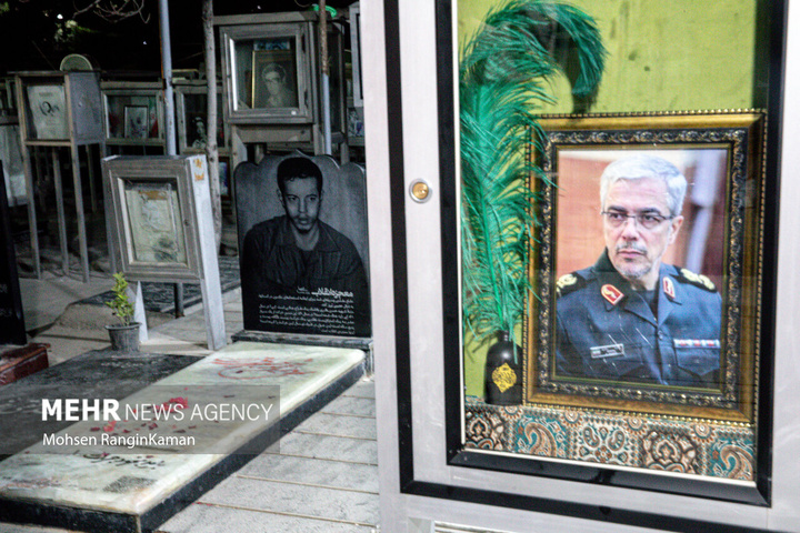 غبارروبی مزار شهدا