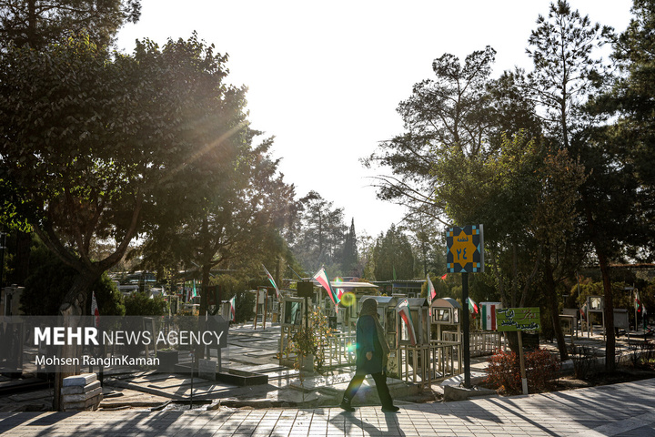 غبارروبی مزار شهدا