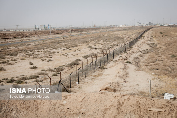 سربازان، چشمان بیدار وطن