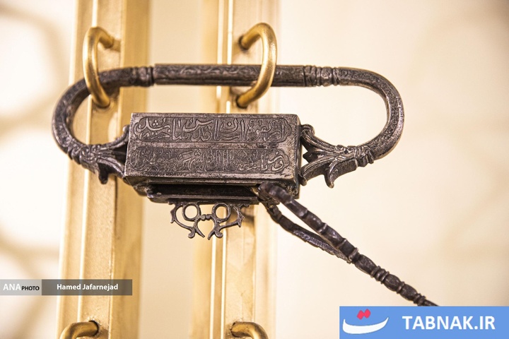 گنجینه حرم مطهر رضوی در موزه ملی ملک در تهران