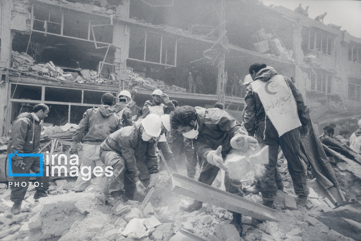 «هفته دفاع مقدس»