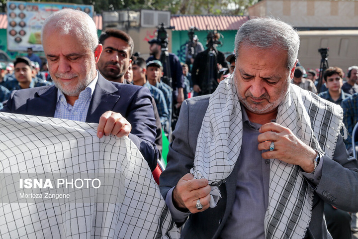 آیین نواختن زنگ مقاومت - تهران