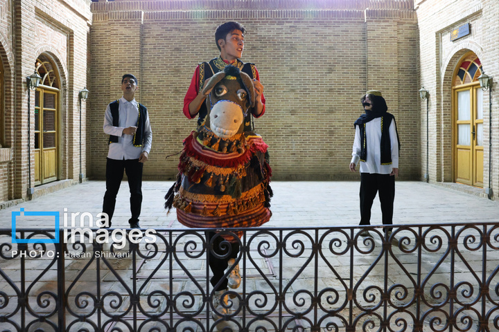 افتتاح جشنواره نمایش‌های آیینی و سنتی
