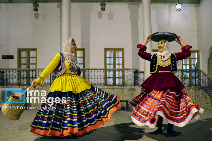 افتتاح جشنواره نمایش‌های آیینی و سنتی