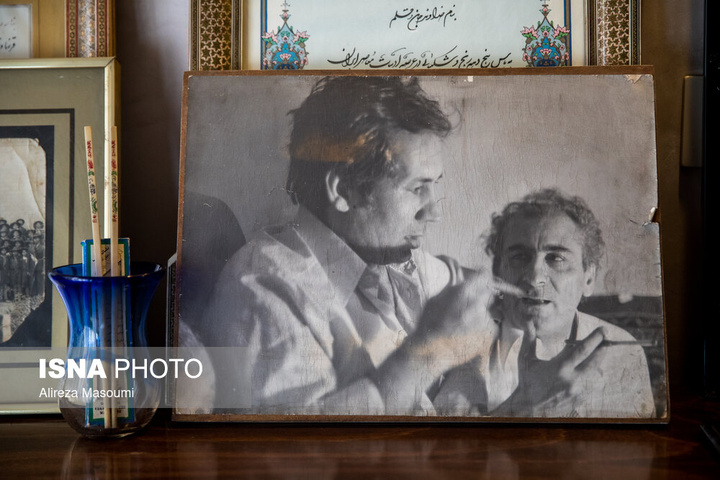 دفتر کار احمد محمود در نارمک تهران