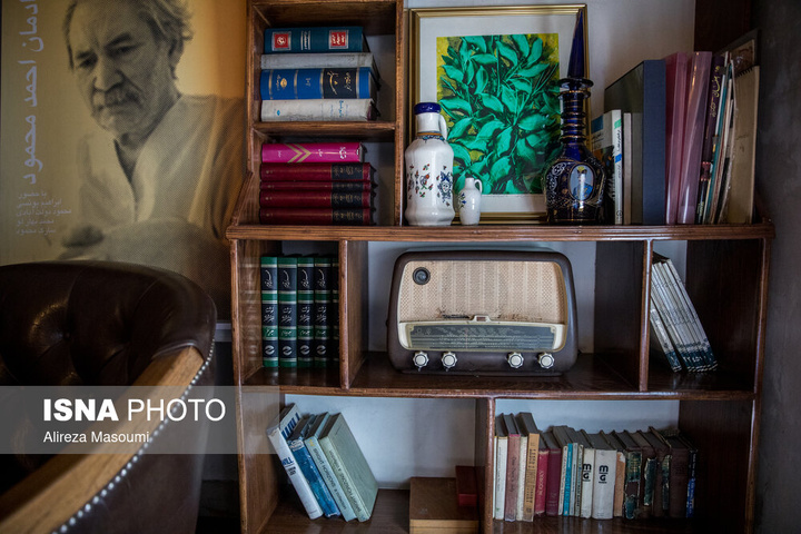 دفتر کار احمد محمود در نارمک تهران