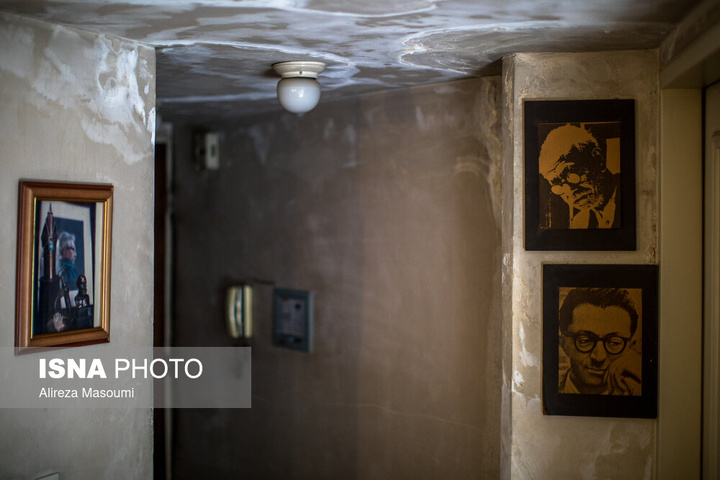 دفتر کار احمد محمود در نارمک تهران