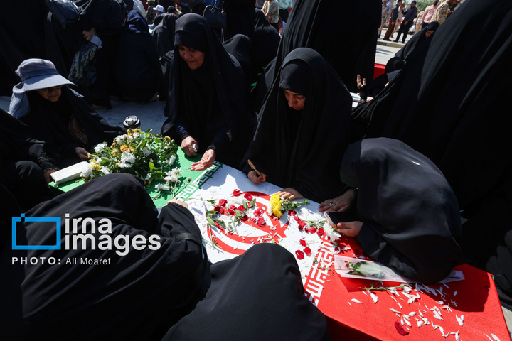 بازگشت پیکر ۴۶ شهید از مرز شلمچه به میهن