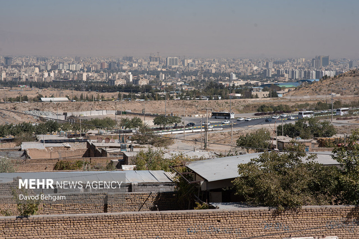 روستای چشمه پونه؛ زندگی پشت دیوارهای ترک‌خورده