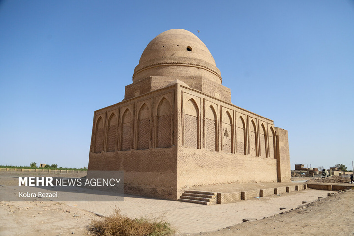 آرامگاه بابا لقمان سرخس؛ نشانی از هویت تاریخی شمال شرق ایران